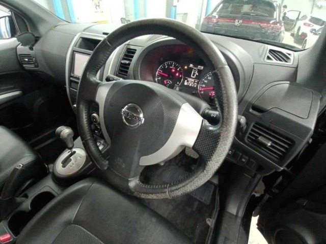 Nissan X-TRAIL 2014 8474872-9