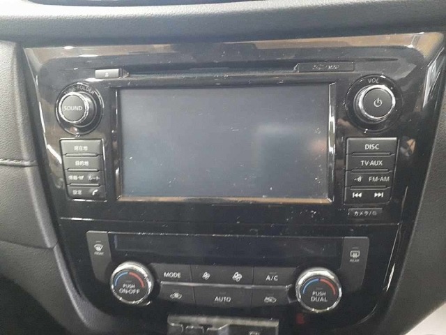 Nissan X-TRAIL 2018 8474924-12