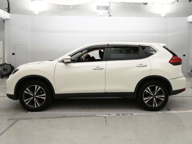 Nissan X-TRAIL 2018 8474924-4