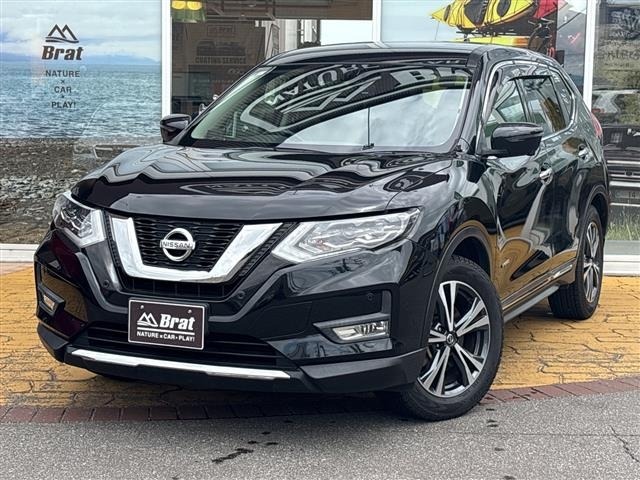 Nissan X-TRAIL 2017 8475351-0