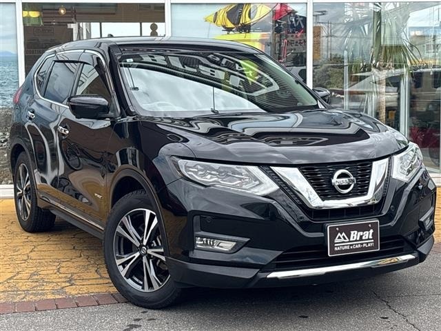 Nissan X-TRAIL 2017 8475351-16