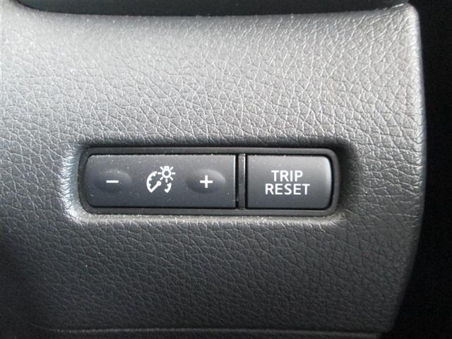 Nissan X-TRAIL 2018 8475361-18