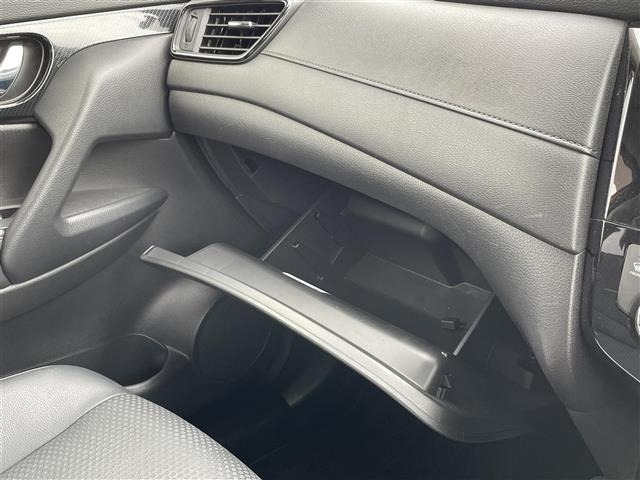 Nissan X-TRAIL 2019 8475376-15