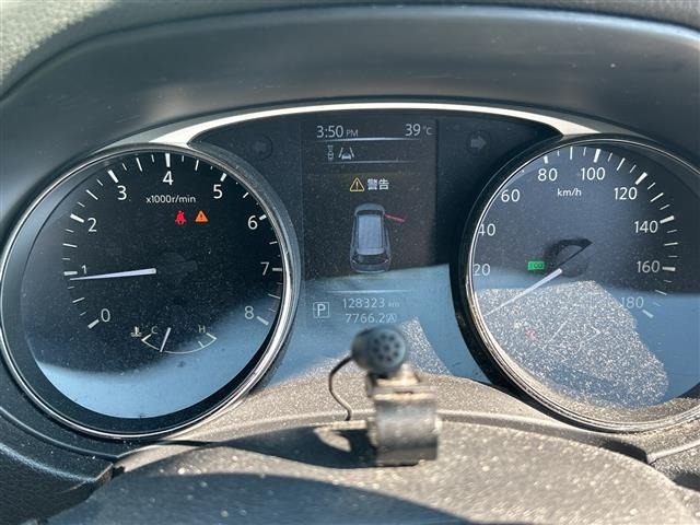 Nissan X-TRAIL 2016 8475457-18