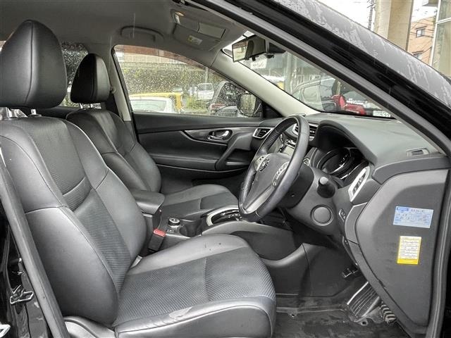 Nissan X-TRAIL 2016 8475533-10