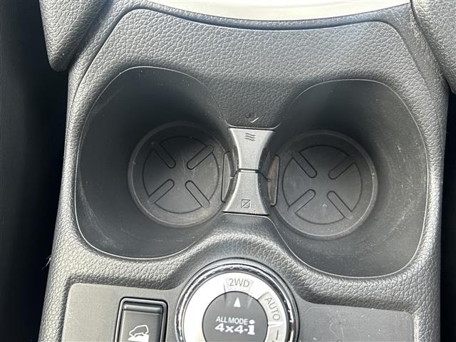 Nissan X-TRAIL 2017 8475534-10