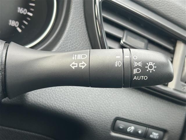 Nissan X-TRAIL 2017 8475534-12