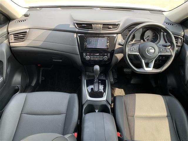 Nissan X-TRAIL 2018 8475563-14