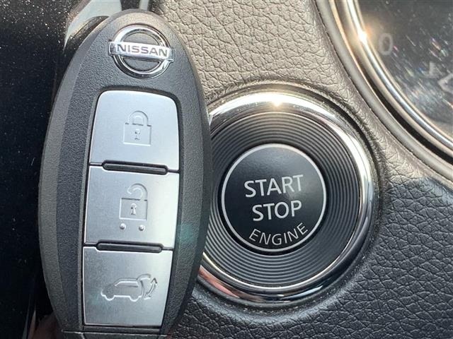 Nissan X-TRAIL 2018 8475563-17
