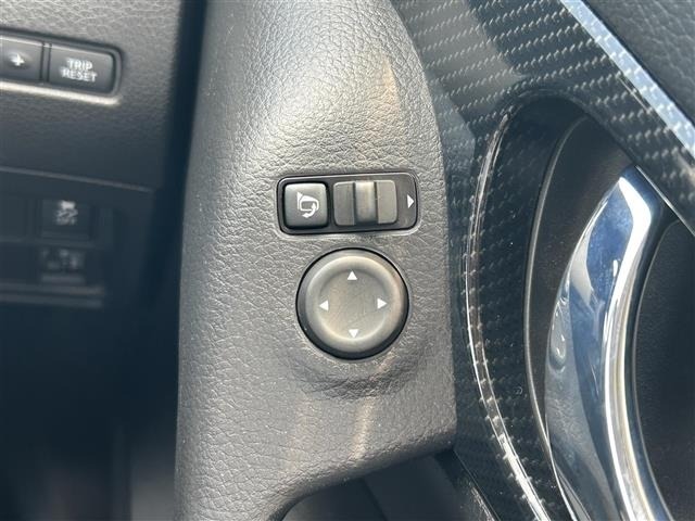 Nissan X-TRAIL 2017 8475588-13