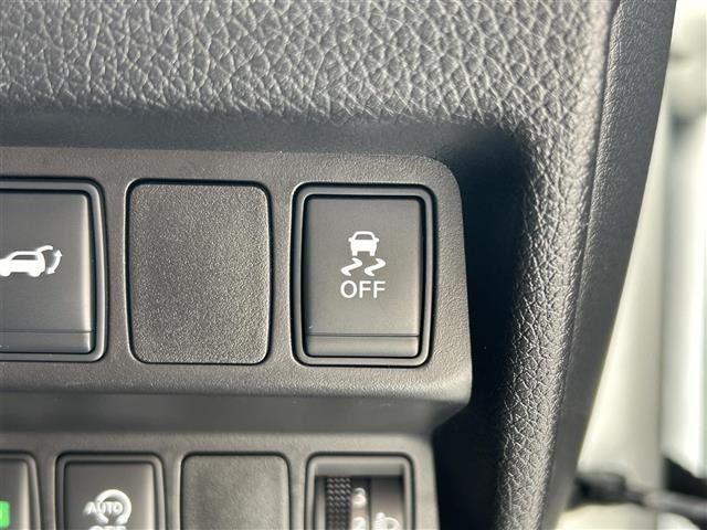 Nissan X-TRAIL 2017 8475588-16