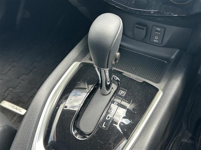 Nissan X-TRAIL 2017 8475588-8