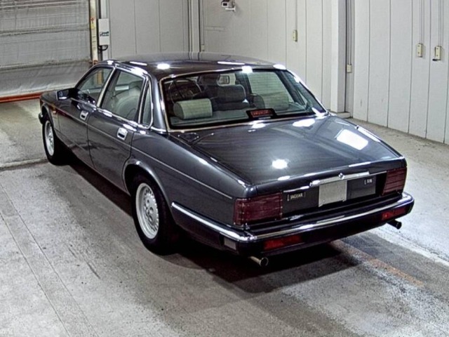 Jaguar XJ SERIES 1992 8467978-1