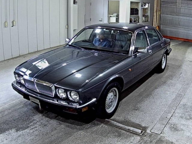 Jaguar XJ SERIES 1992 8467978-4