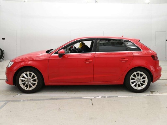 Audi A3 2014 8492254-4