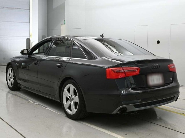Audi A6 2015 8492183-6