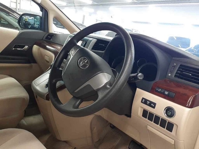 Toyota ALPHARD 2011 8491932-9