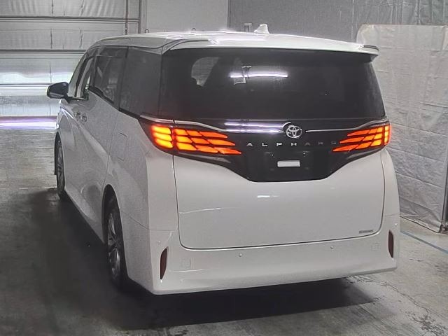 Toyota ALPHARD 2024 8491940-8