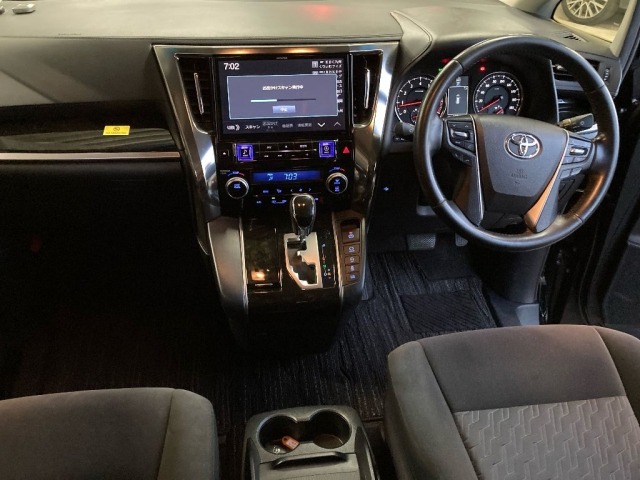 Toyota ALPHARD 2017 8491946-3