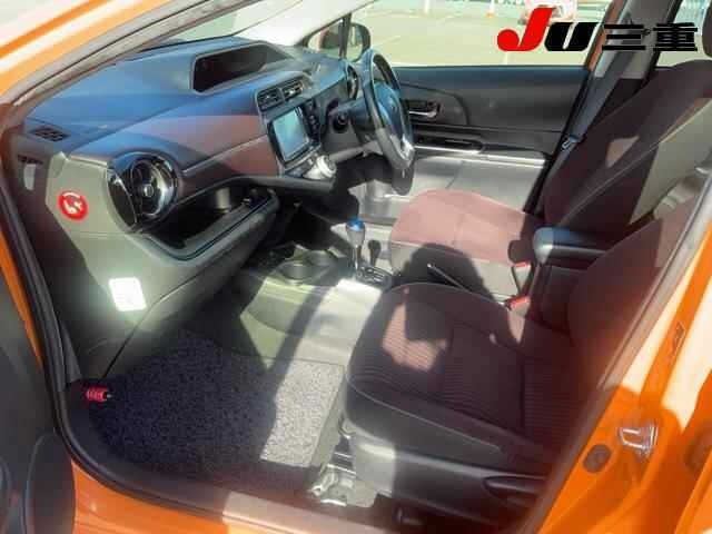 Toyota AQUA 2015 8482007-3