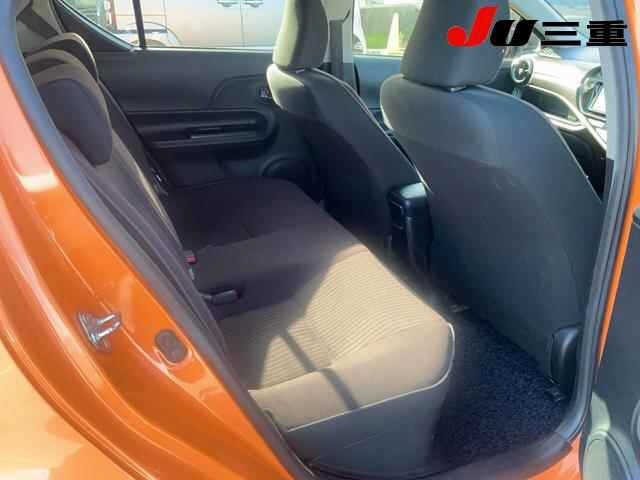 Toyota AQUA 2015 8482007-5