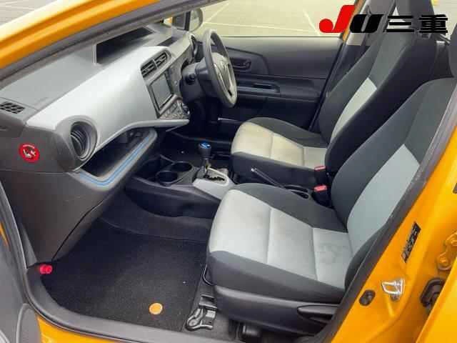 Toyota AQUA 2014 8482008-3