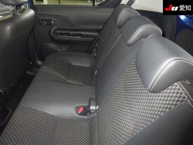 Toyota AQUA 2015 8482025-4