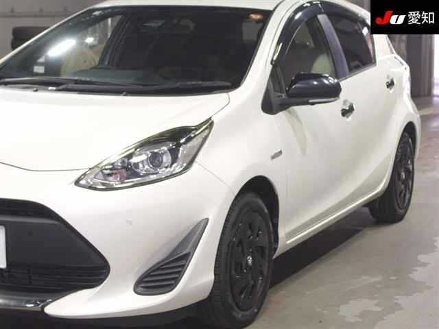 Toyota AQUA 2019 8482027-7