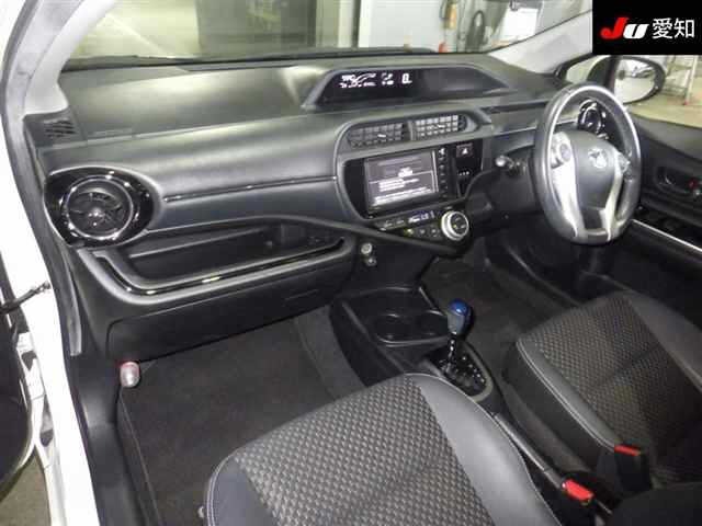 Toyota AQUA 2015 8482029-3