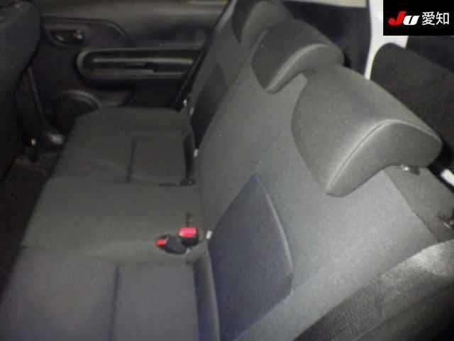Toyota AQUA 2016 8482036-4
