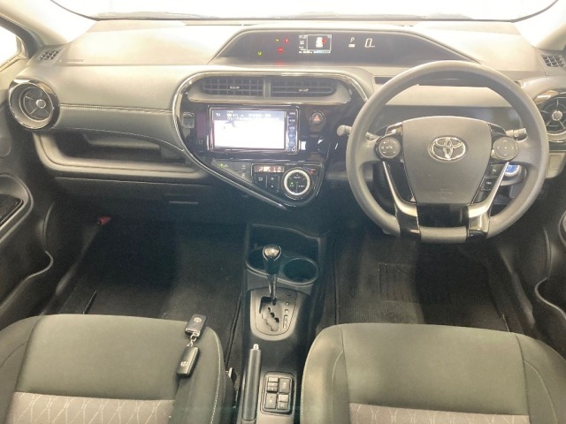 Toyota AQUA 2019 8482048-3