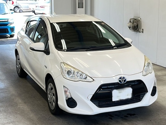 Toyota AQUA 2016 8482059-4