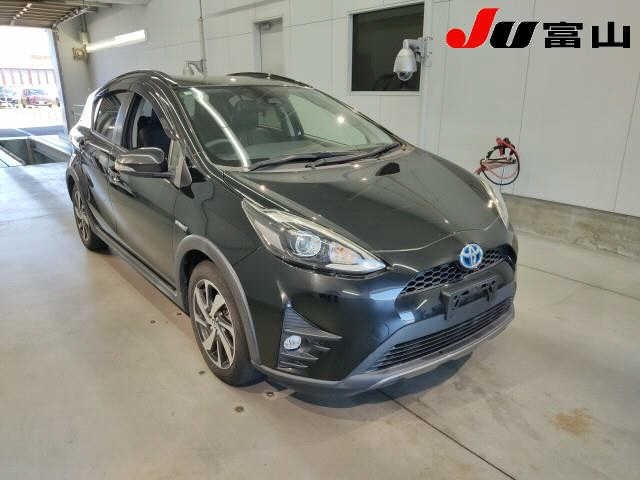 Toyota AQUA 2018 8482076-0