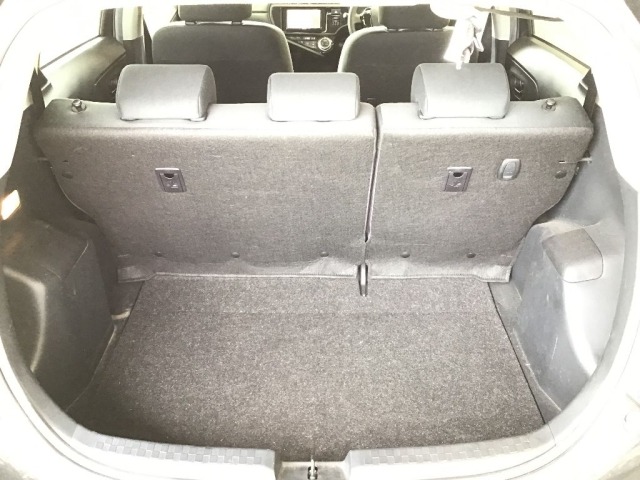Toyota AQUA 2016 8482114-7