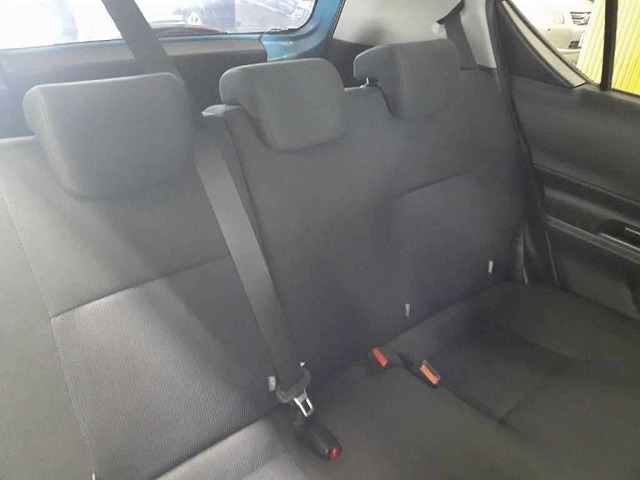 Toyota AQUA 2015 8482161-11
