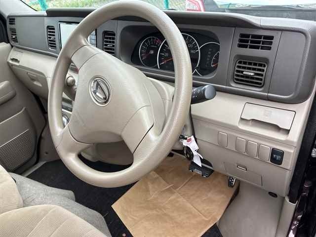 Daihatsu ATRAI WAGON 2011 8483982-3
