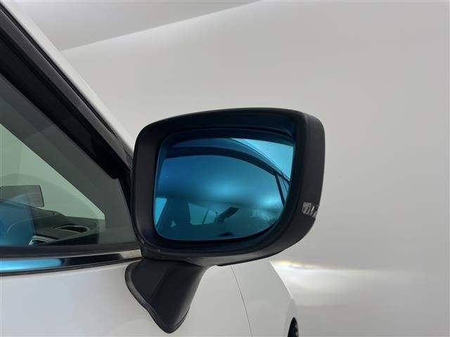 Mazda AXELA 2017 8480172-6