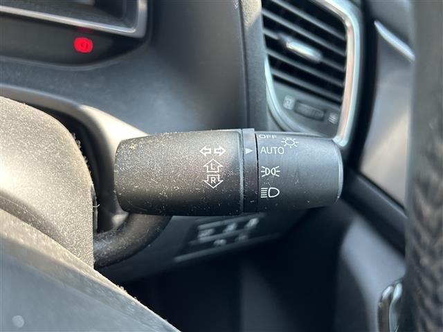 Mazda AXELA 2017 8480247-1