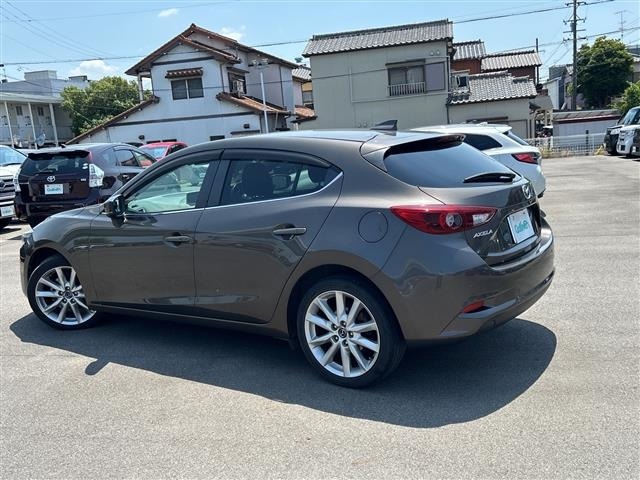 Mazda AXELA 2017 8480247-13