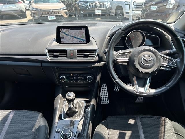Mazda AXELA 2017 8480247-14