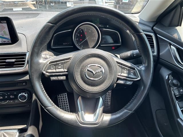 Mazda AXELA 2017 8480247-17