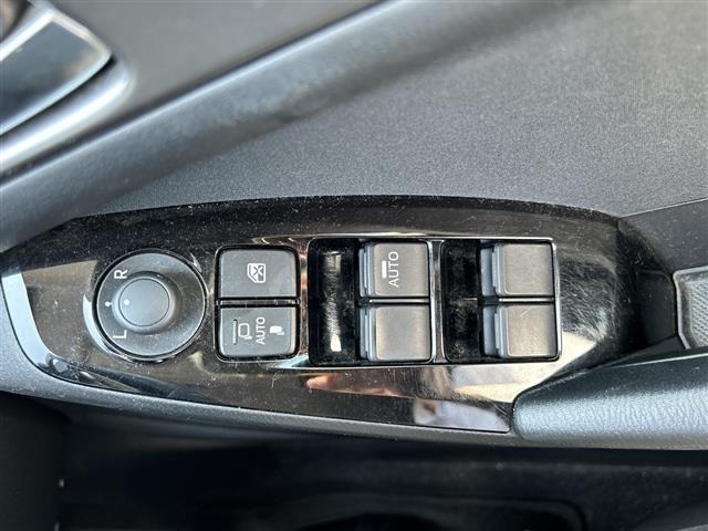 Mazda AXELA 2017 8480247-22