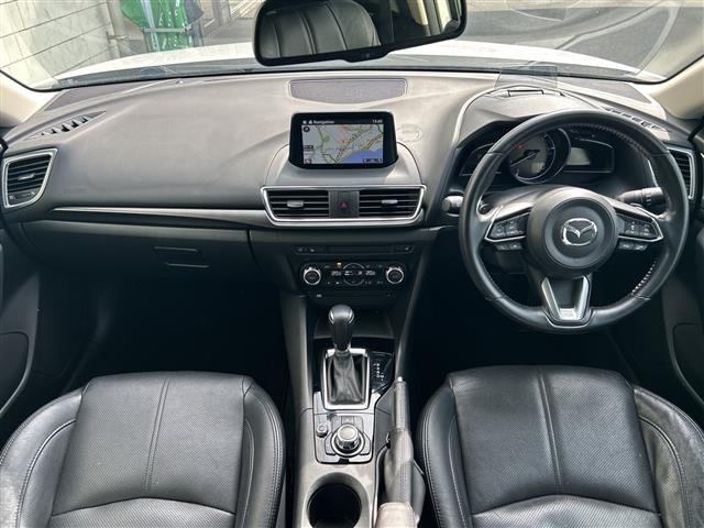 Mazda AXELA 2017 8480298-14