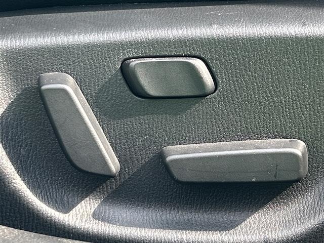Mazda AXELA 2017 8480298-6