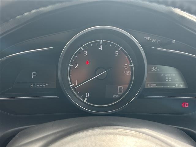 Mazda AXELA 2017 8480298-7
