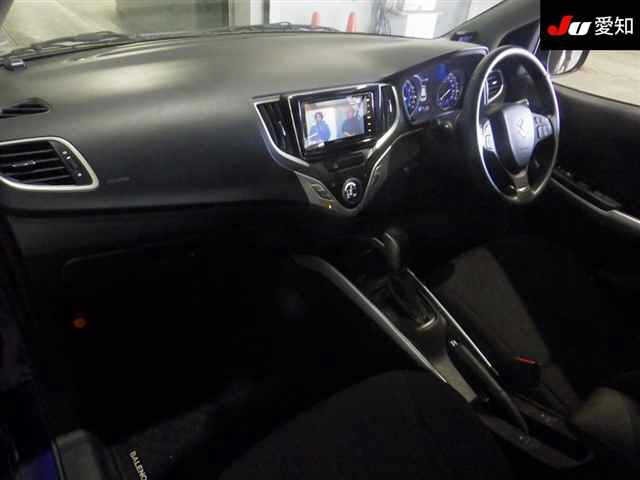 Suzuki BALENO 2017 8489958-3