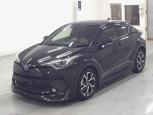 Toyota C-HR 2017 8484675-4