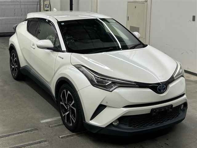 Toyota C-HR 2017 8484678-0