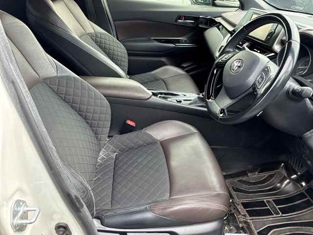 Toyota C-HR 2017 8484678-7