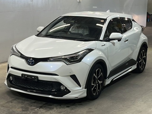 Toyota C-HR 2018 8484741-0